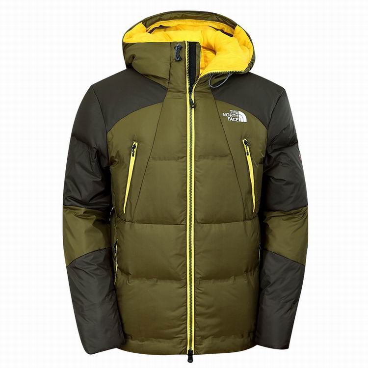 The North Face Men's Outwear 40